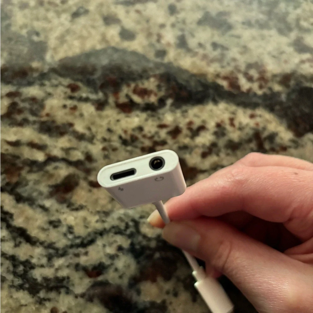 Dongle for iPhone
